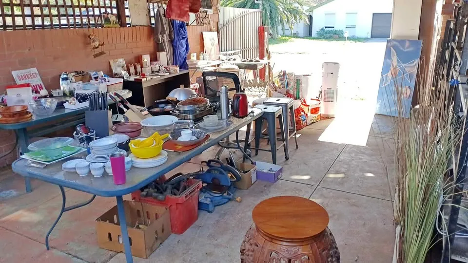 Garage sale in Camillo WA: furniture, homewares, tools and books
