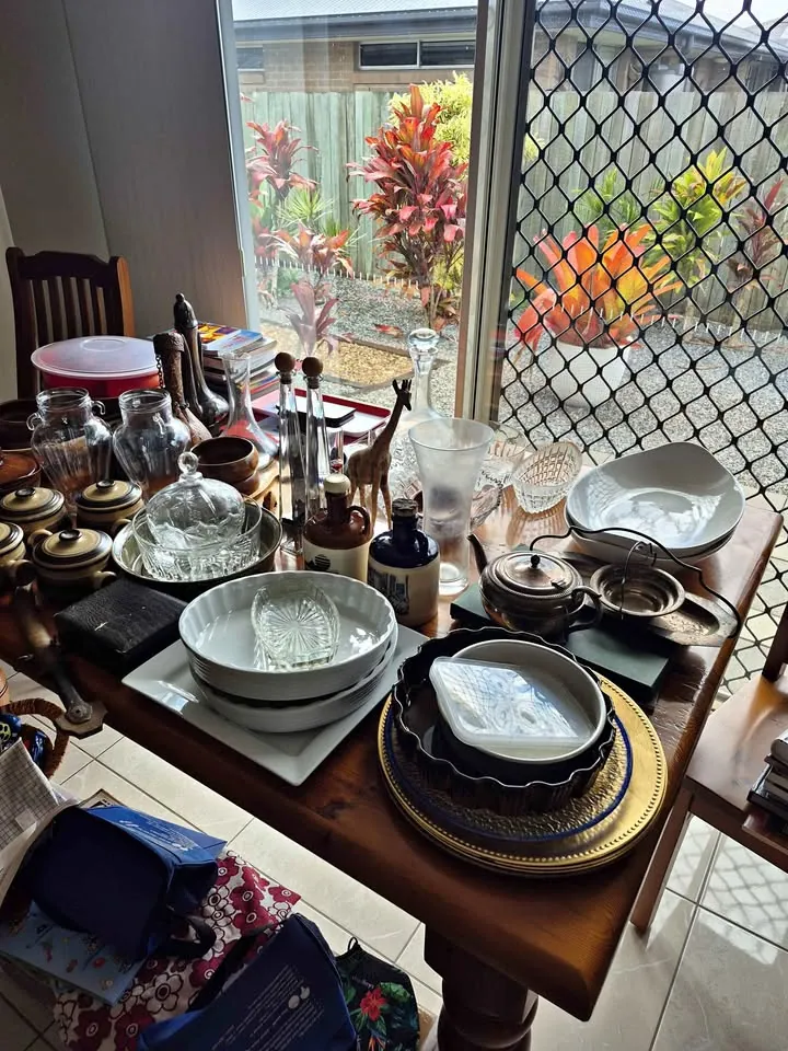 Garage sale in Cooloola Cove QLD: furniture, tools and small appliances