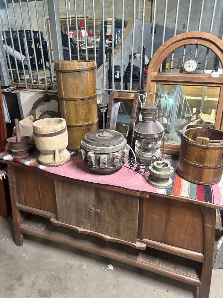 Garage sale in Mardi NSW: antiques, furniture, appliances and riding gear
