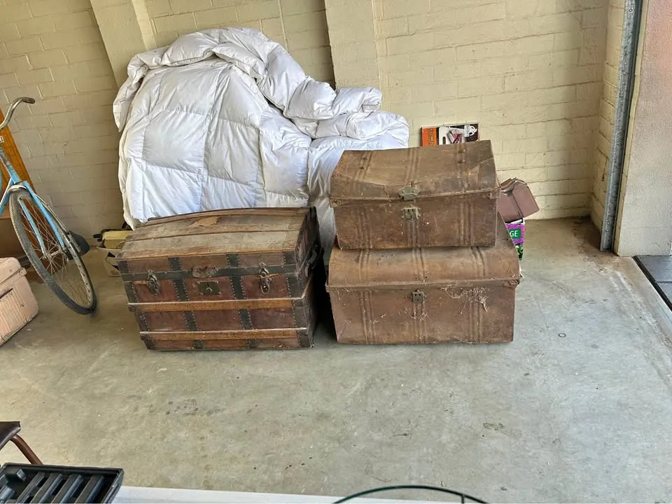 Garage sale at 6 Waldorf Place Dubbo NSW