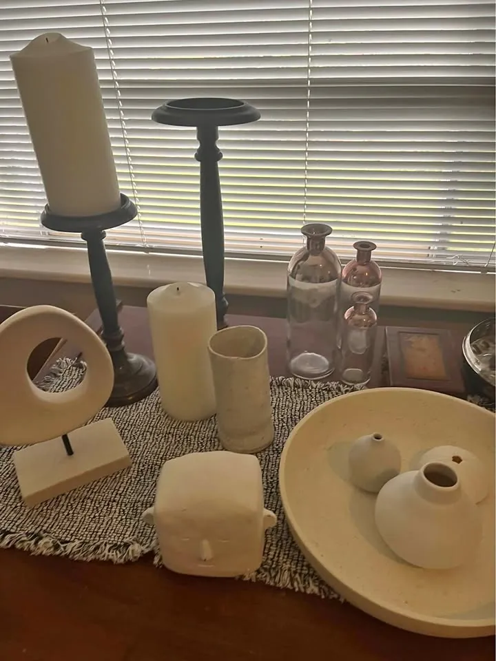 Garage sale in Woodlands WA: clothes, jewellery, homewares and furniture
